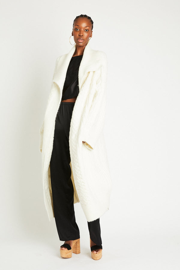 + Beryll Anna Cashmere Coat | Snow - +Beryll Worn By Good People