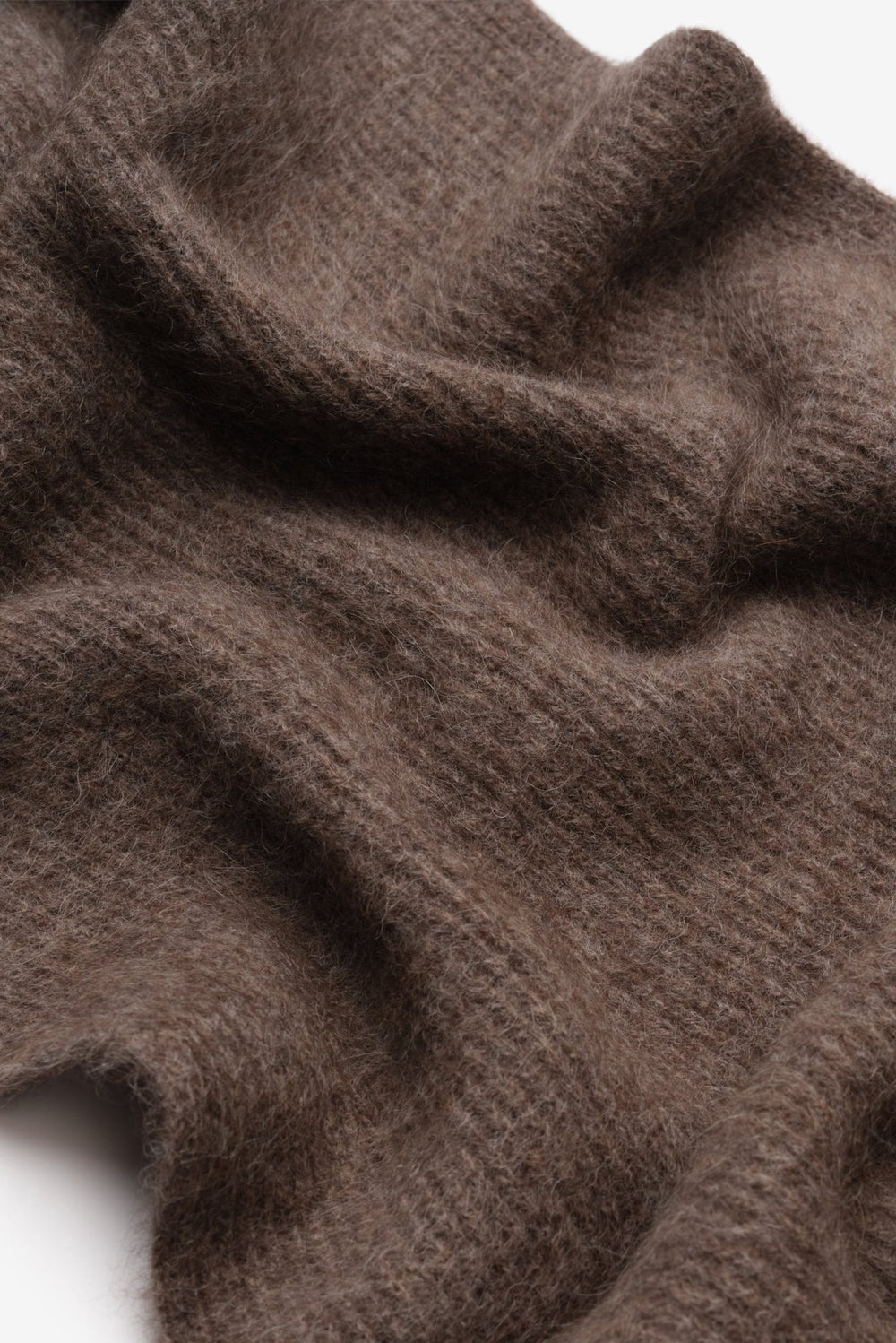 + Beryll Brushed Cashmere Scarf | Mocha - + Beryll Brushed Cashmere Scarf | Mocha - +Beryll Worn By Good People
