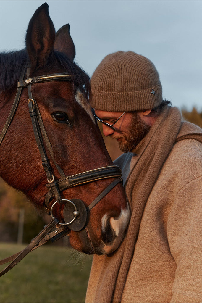 + Beryll Cashmere Beanie | Sandy Gray - +Beryll Worn By Good People