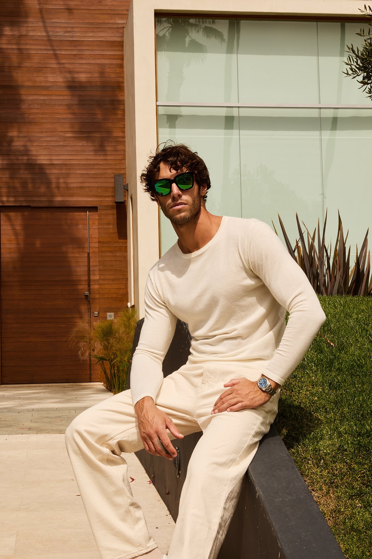 + Beryll Charles Cashmere Sweater | Chalk - + Beryll Charles Cashmere Sweater | Chalk - +Beryll Worn By Good People