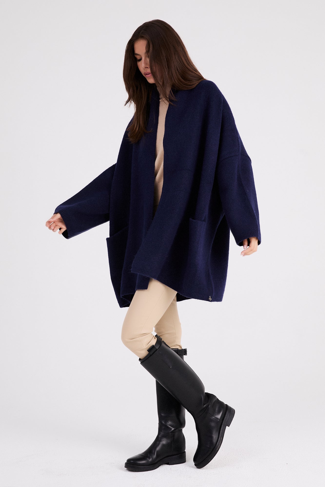 + Beryll Cocoon Cardigan | Navy - + Beryll Cocoon Cardigan | Navy - +Beryll Worn By Good People