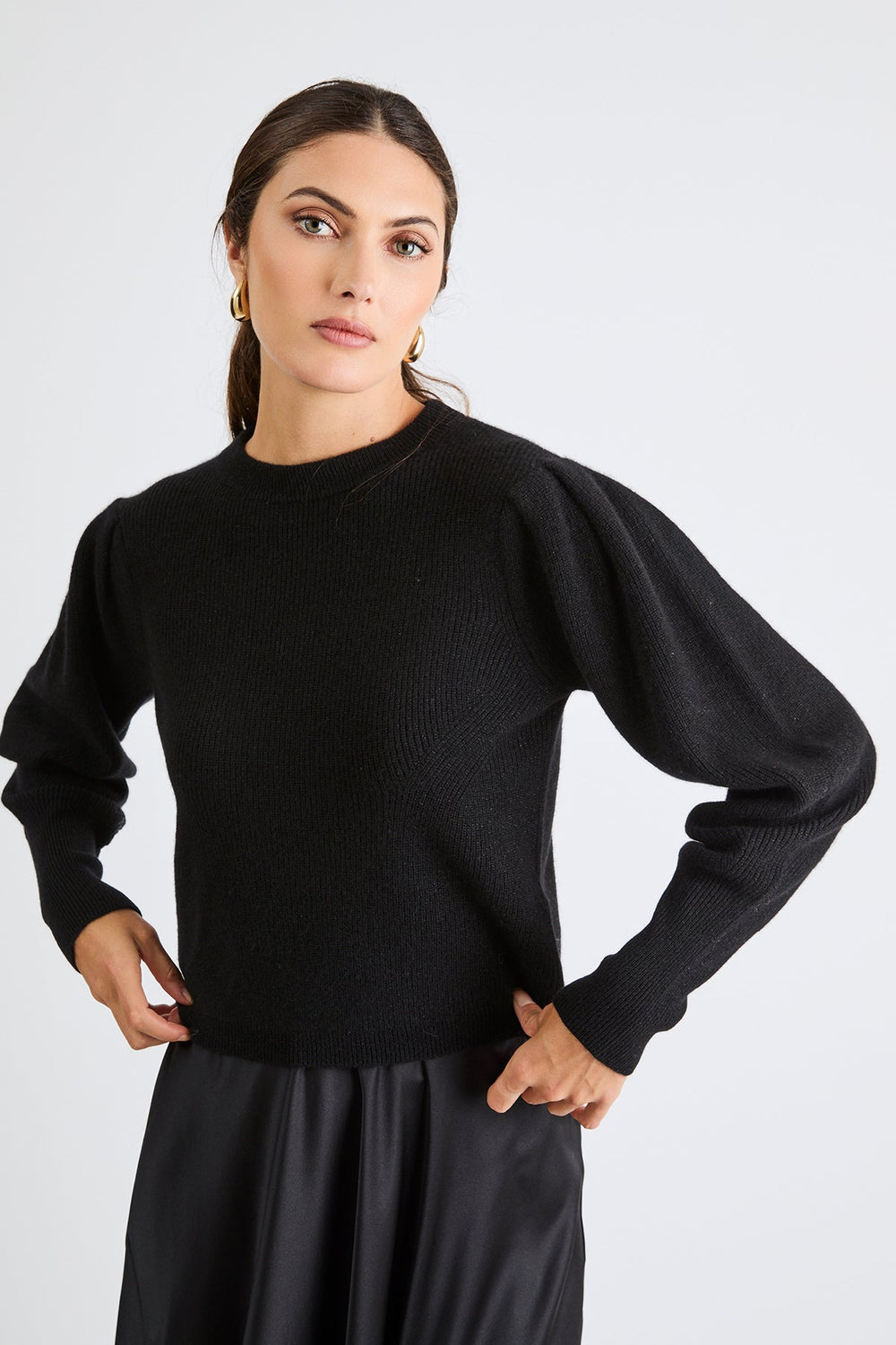 + Beryll Elsie Cashmere Sweater | Black - + Beryll Elsie Cashmere Sweater | Black - +Beryll Worn By Good People