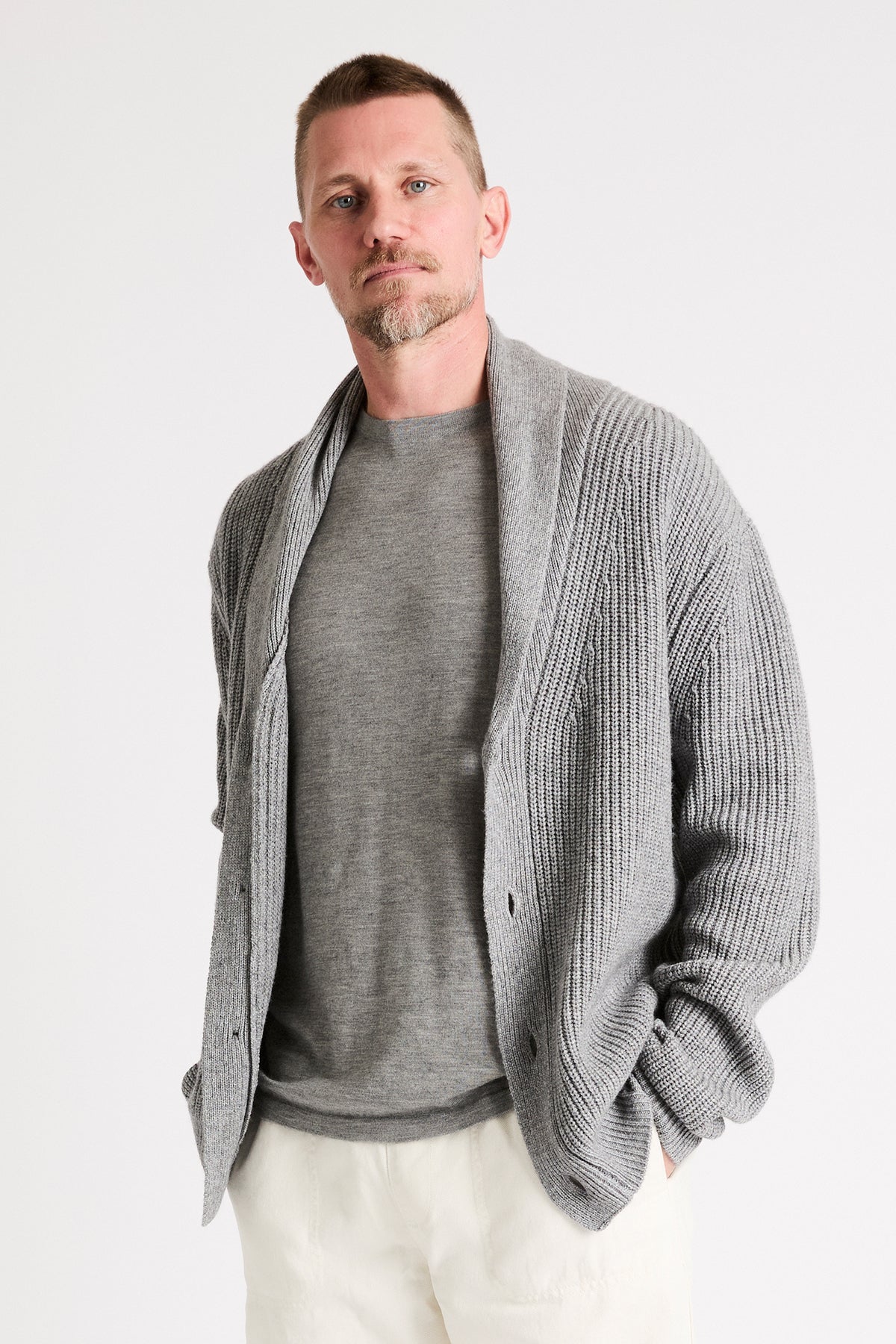 + Beryll Spencer Cashmere Cardigan | Foggy - +Beryll Spencer Cashmere Cardigan | Foggy - +Beryll Worn By Good People