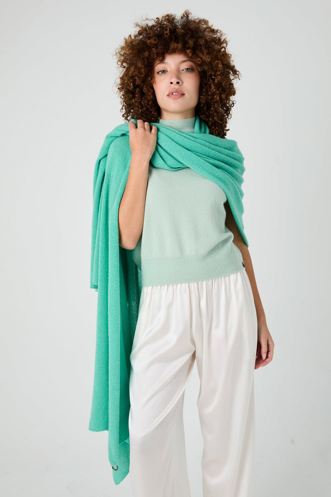 + Beryll Tina XL Cashmere Scarf | Pistachio - +Beryll Worn By Good People