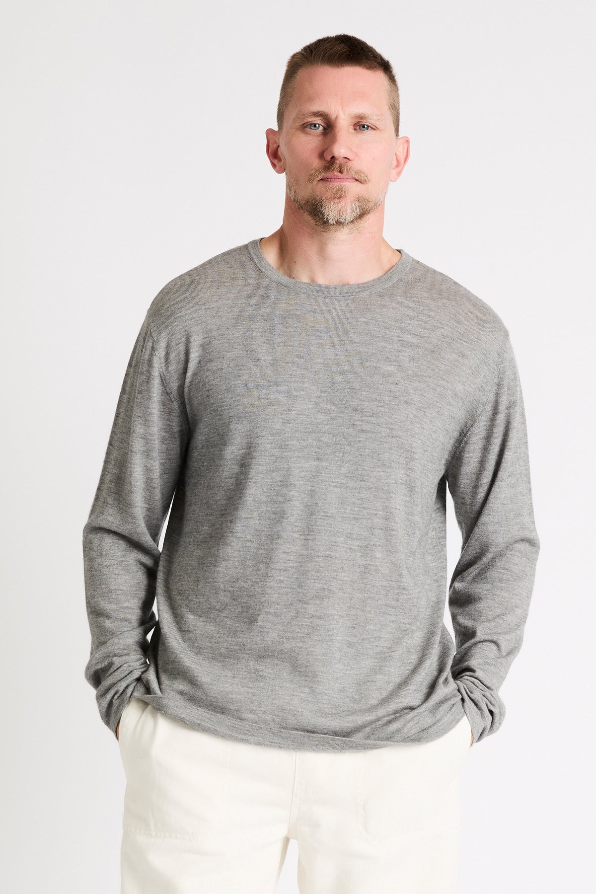 + Beryll Yury Cashmere Sweater | Foggy - +Beryll Yury Cashmere Sweater | Foggy - +Beryll Worn By Good People