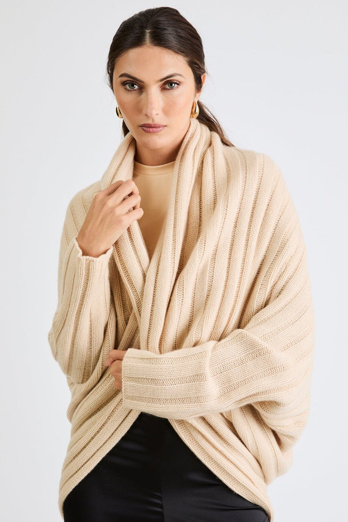 Cocoon Cashmere Cardigan | Sand - +Beryll Worn By Good People
