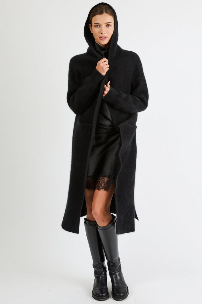 Vivian Cashmere Coat with Hood | Black - +Beryll Worn By Good People