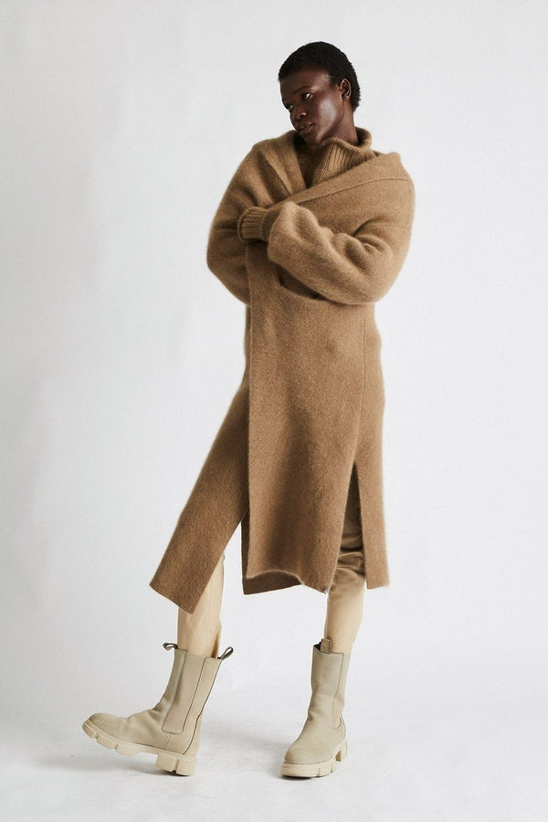 + Beryll Cashmere Coat with Hood | Driftwood - +Beryll Worn By Good People