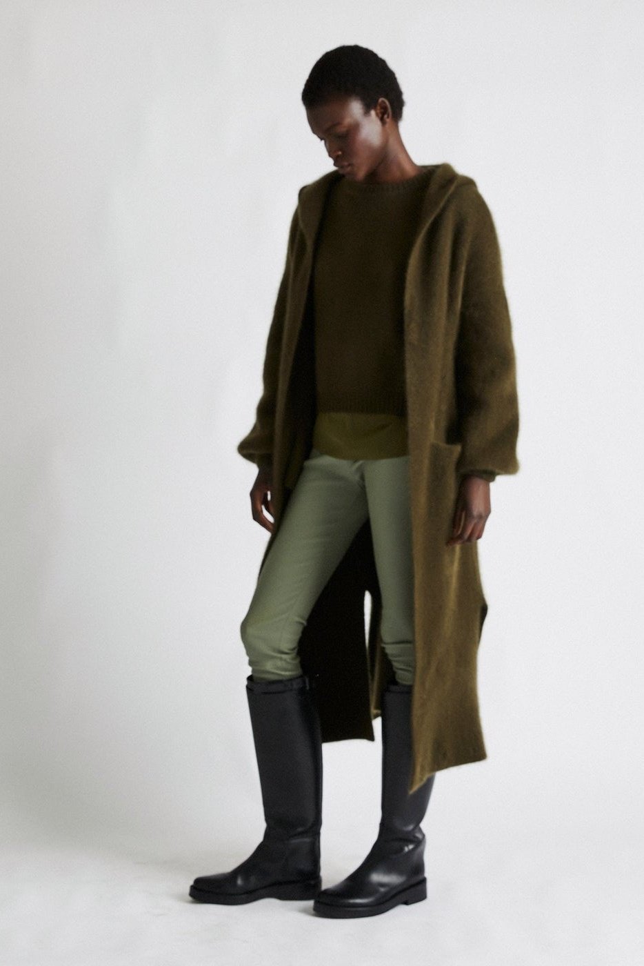 Vivian Cashmere Coat with Hood in Green | Beryll - +Beryll Worn By
