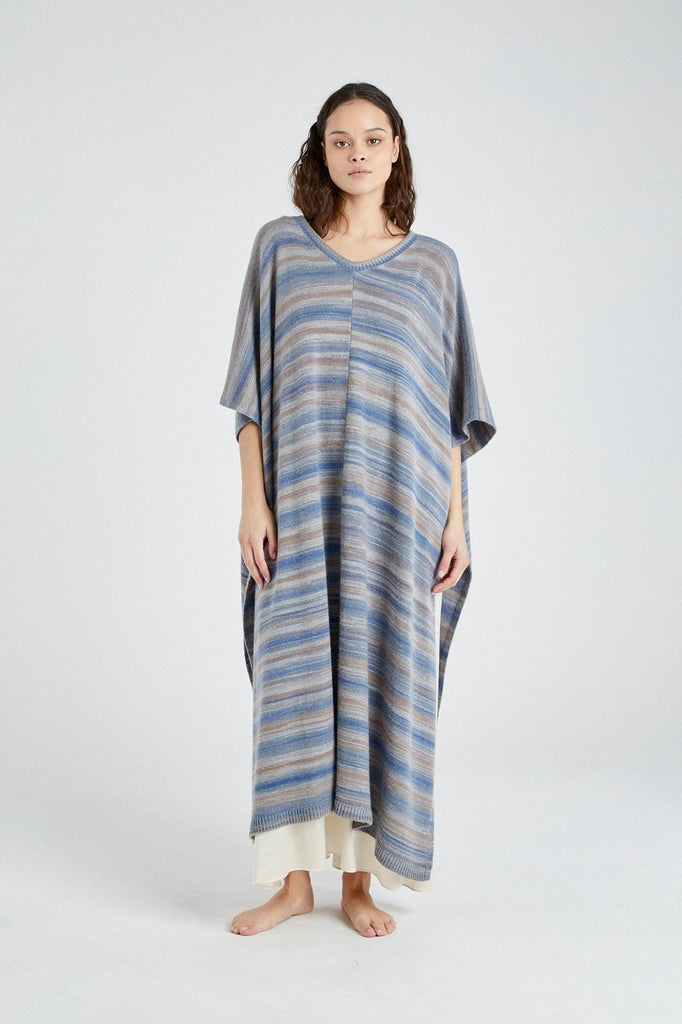 Beryll 100% Cashmere Grey hotsell Poncho