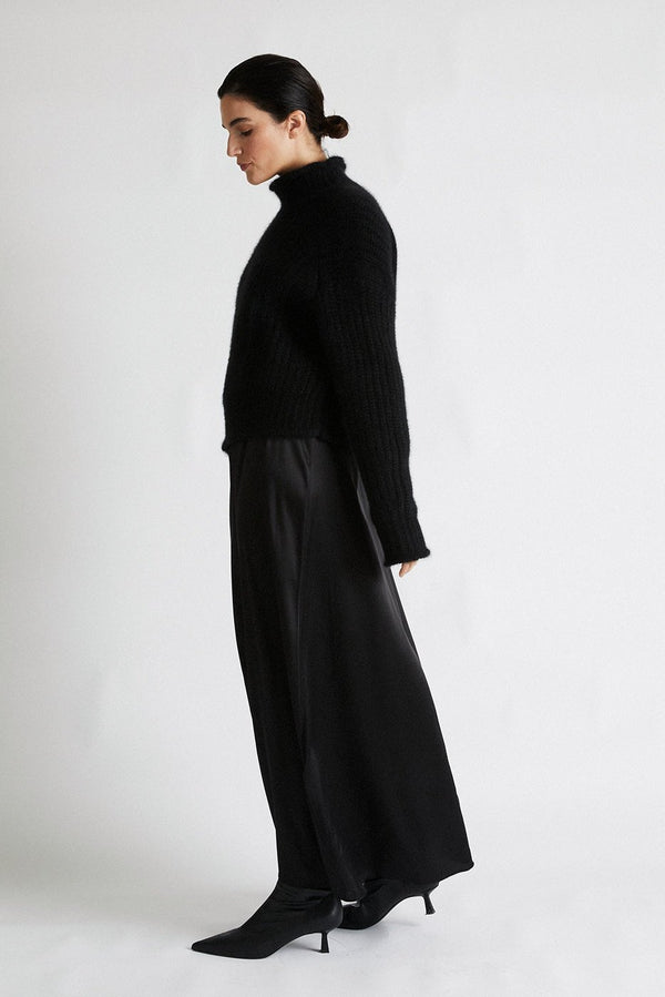 +Beryll Cashmere Sweater Carole | Black Rock - +Beryll Worn By Good People