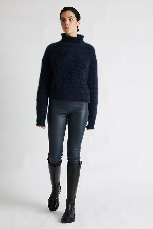 +Beryll Cashmere Sweater Carole | Navy Blue - +Beryll Worn By Good People