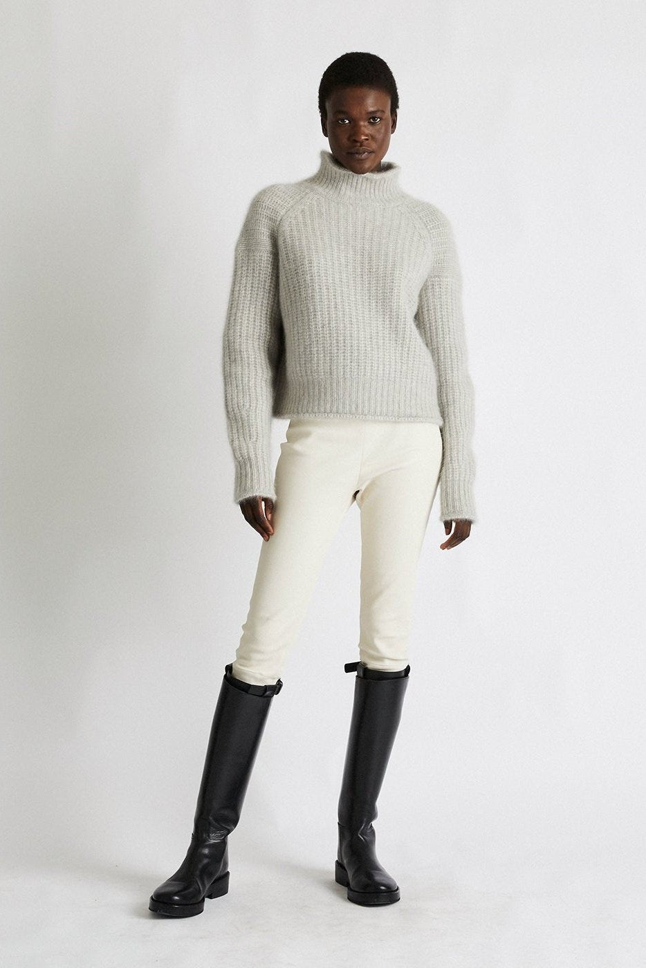 + Beryll Carole Cashmere Sweater | Shell Gray - +Beryll Cashmere Sweater Carole | Shell Gray - +Beryll Worn By Good People
