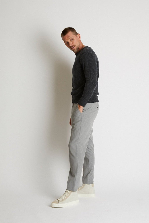 +Beryll Cashmere Sweater Luis | Stormy Gray - +Beryll Worn By Good People