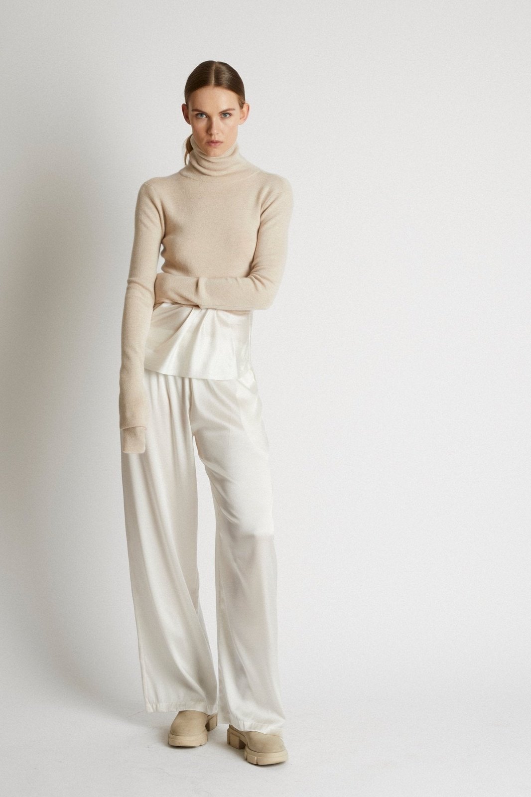 leinwände Pleats Turtleneck Cropped Top セール】Pleats Turtleneck Cropped Top（Tシャツ/カットソー