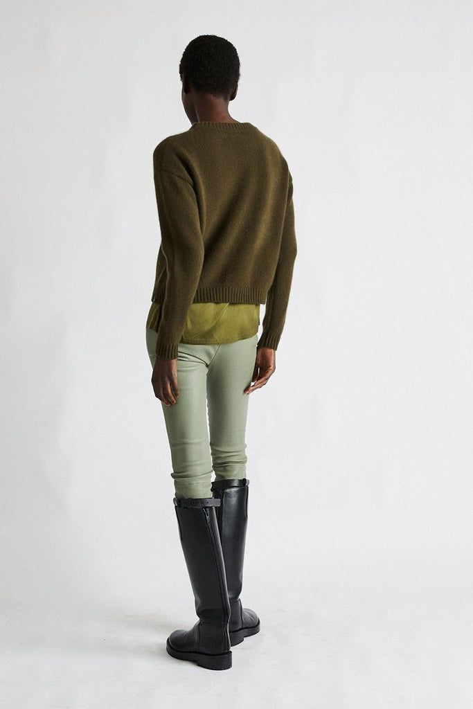+Beryll Holly Cashmere Sweater | Kelp Green - +Beryll Worn By Good People