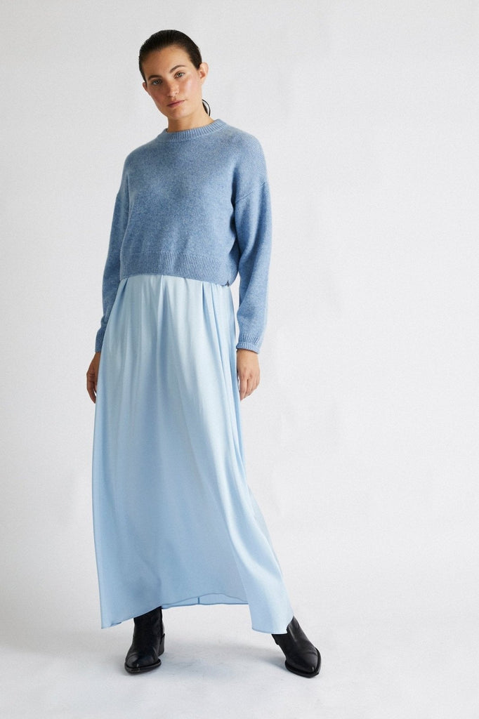 Navy blue maxi skirts | HOWTOWEAR Fashion