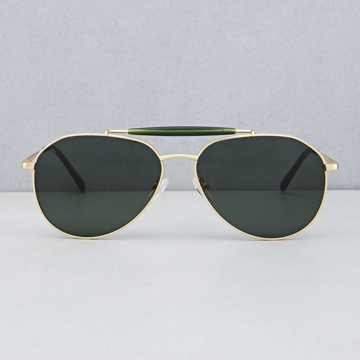 beryll-wayne-goldgreen-312636.